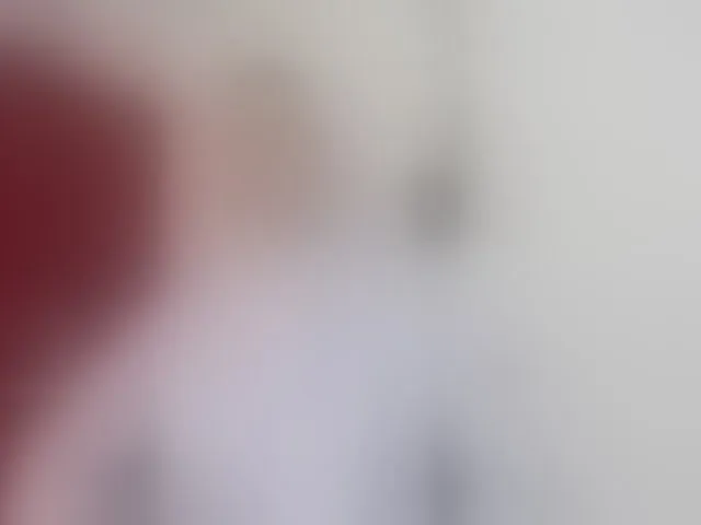 Live sex webcam photo for AishaAmin #293283409