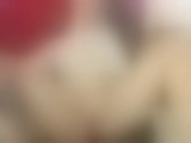 Live sex webcam photo for AishaAmin #293388145