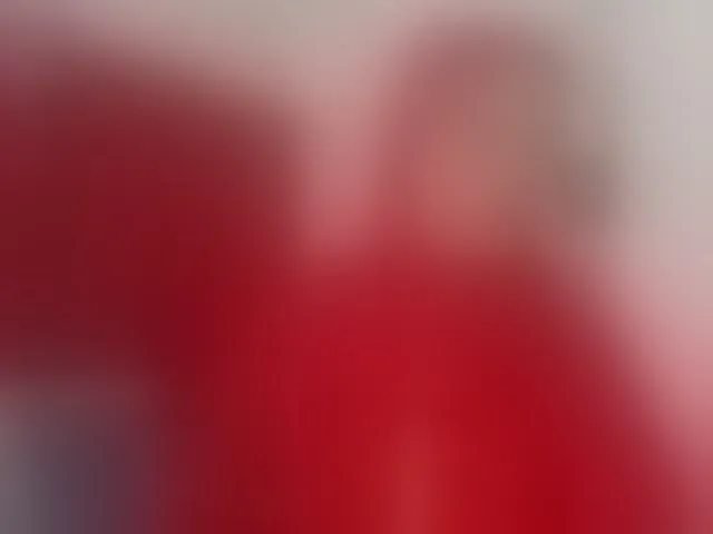 Live sex webcam photo for AishaAmin #293710771