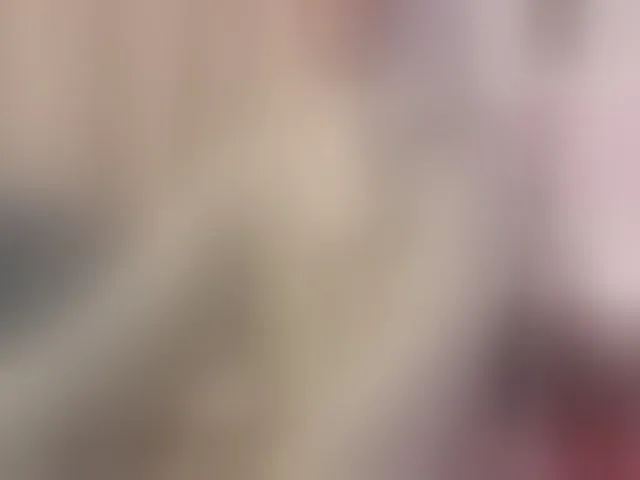 Live sex webcam photo for AishaAmin #293737935