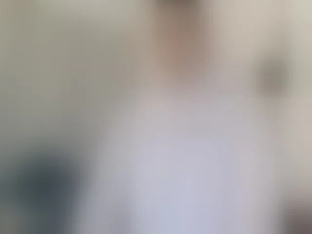 Live sex webcam photo for AishaAmin #293760639