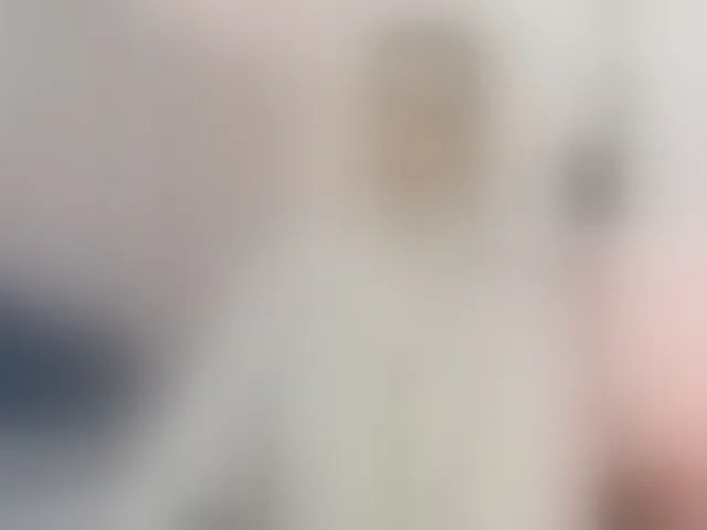 Live sex webcam photo for AishaAmin #293904475