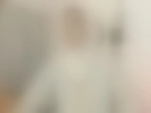 Live sex webcam photo for AishaAmin #294022816