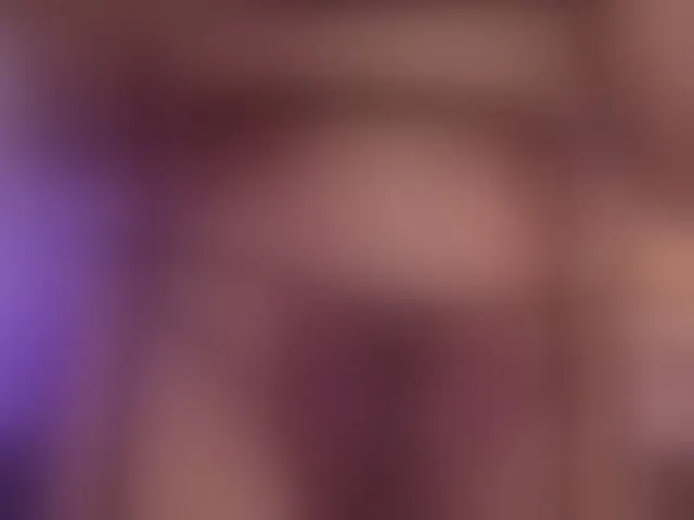 Live sex webcam photo for AishaBee #293240734