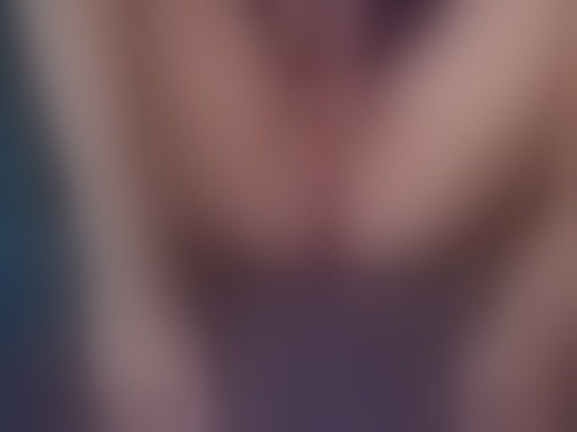 Live sex webcam photo for AishaBee #293969221