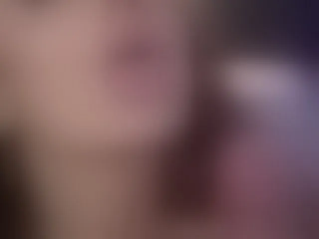 Live sex webcam photo for AishaBee #294018035