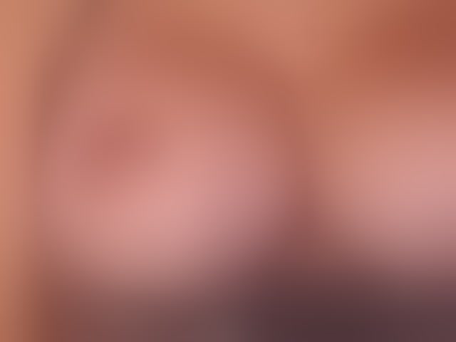 Live sex webcam photo for AishaBee #294121229