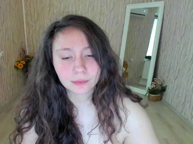 Live sex webcam photo for AishaRouhi #290379804