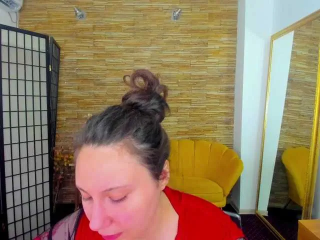 Live sex webcam photo for AishaRouhi #291561900