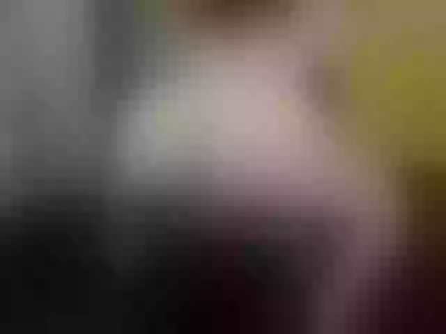 Live sex webcam photo for AishaRouhi #292047091