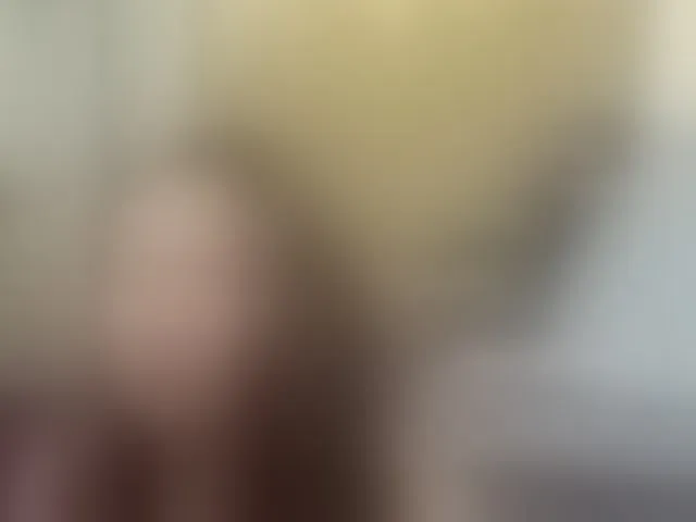 Live sex webcam photo for AishaRouhi #292420948