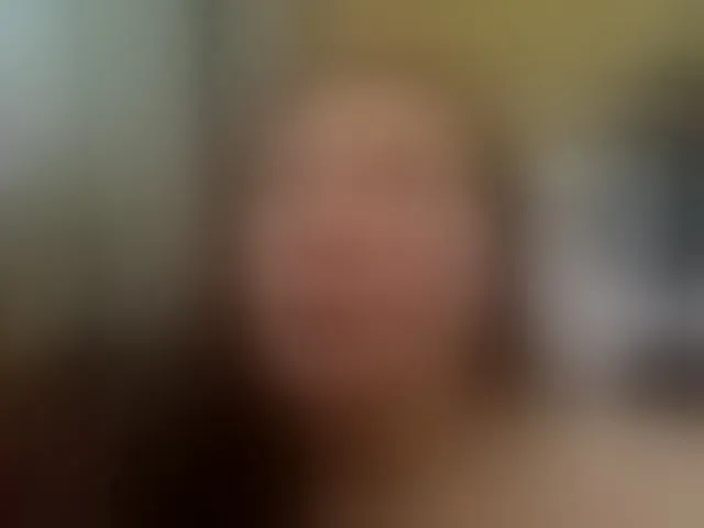 Live sex webcam photo for AishaRouhi #292546515