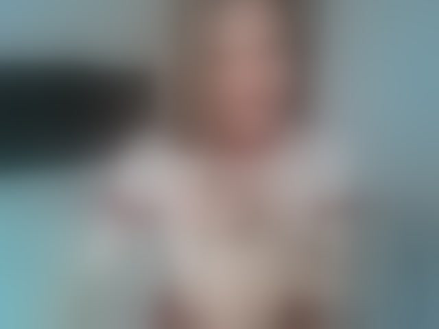 Live sex webcam photo for AishaSofia #294212225