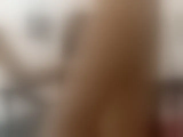 Live sex webcam photo for AithanaQueen #293911803