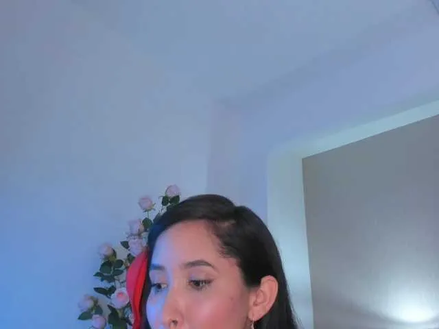 Live sex webcam photo for Aixa-Reyes #276664266