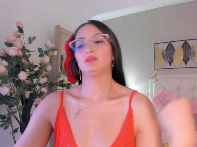 Live sex webcam photo for Aixa-Reyes #277321906