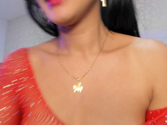 Live sex webcam photo for Aixa-Reyes #277585642