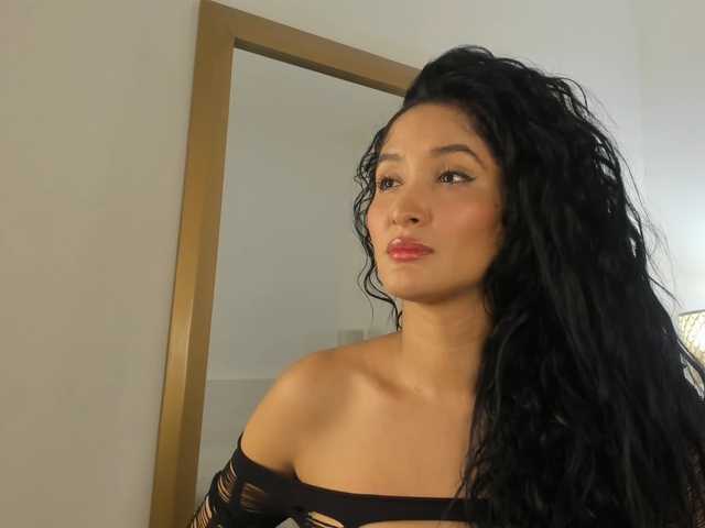 Live sex webcam photo for Aixa-Reyes #278206048