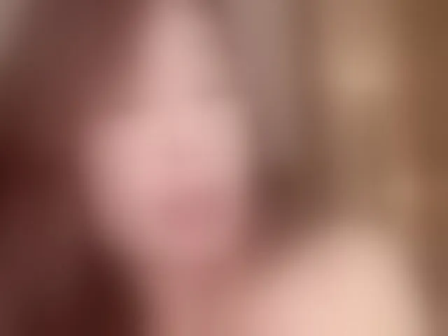 Live sex webcam photo for AizaXO #294125241