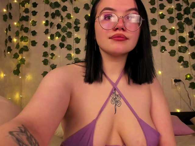 Live sex webcam photo for Akeno-San #276953360