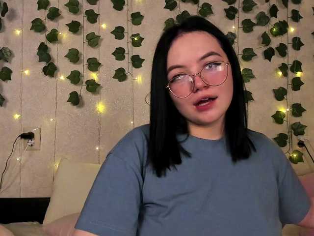 Live sex webcam photo for Akeno-San #277152969