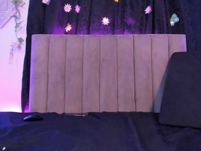 Live sex webcam photo for AkiraStone #291741538