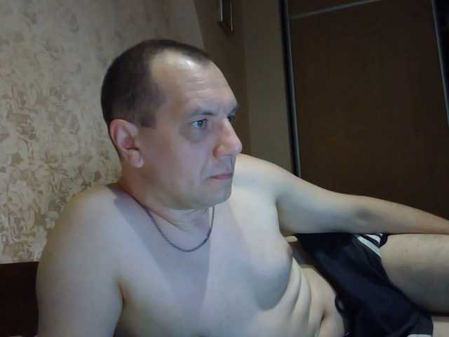 Live sex webcam photo for Aksium #275984930