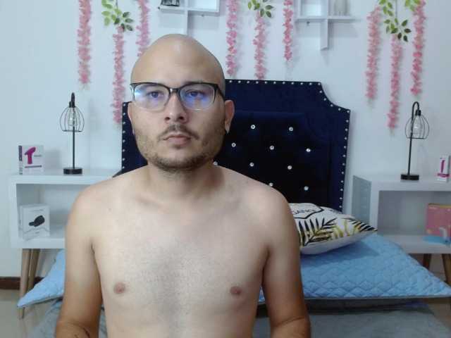 Live sex webcam photo for AlaiayMarck #274214965