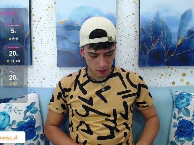 Live sex webcam photo for AlanMakensy #277042920