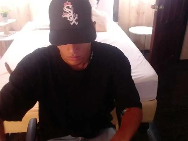 Live sex webcam photo for AlanMakris #276424481