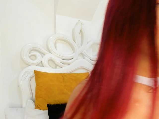 Live sex webcam photo for Alana-2916 #275621252