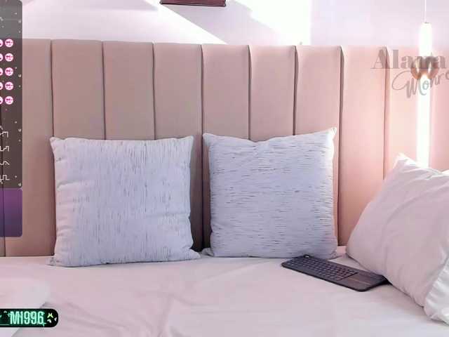 Live sex webcam photo for Alana-Monroe #276446587