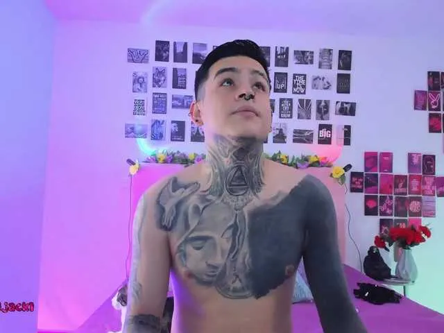 Live sex webcam photo for Alana-and-Jack #291470218
