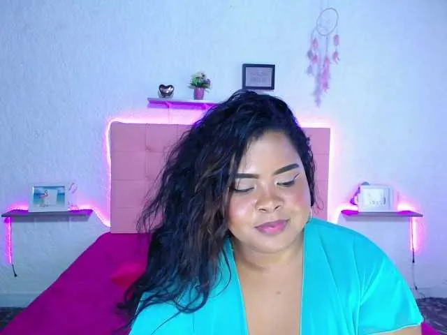 Live sex webcam photo for AlanaJonnes #274069868