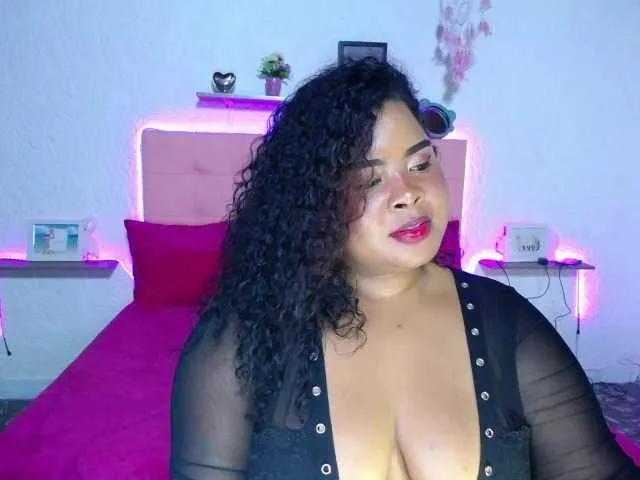 Live sex webcam photo for AlanaJonnes #274076022