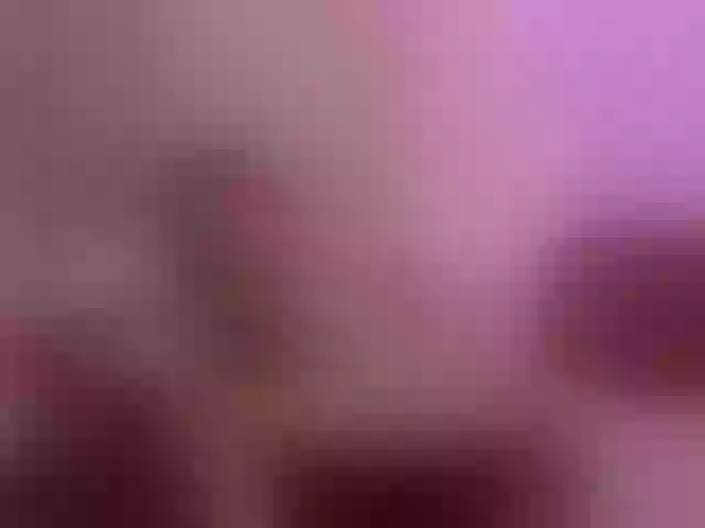 Live sex webcam photo for AlanaParker6 #291107920