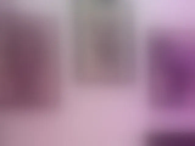 Live sex webcam photo for AlanaParker6 #293340134