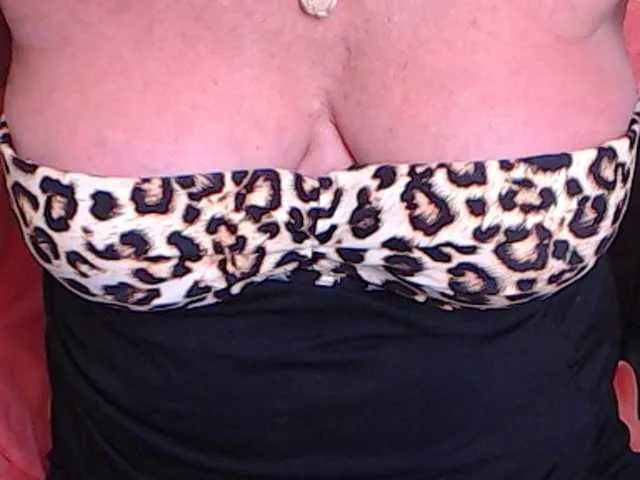 Live sex webcam photo for AlanaRichards #273985098