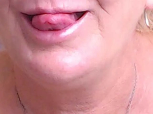 Live sex webcam photo for AlanaRichards #274495780