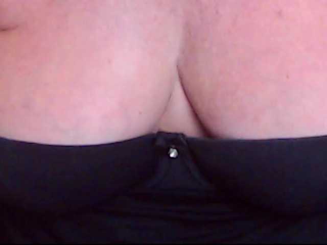 Live sex webcam photo for AlanaRichards #276344776