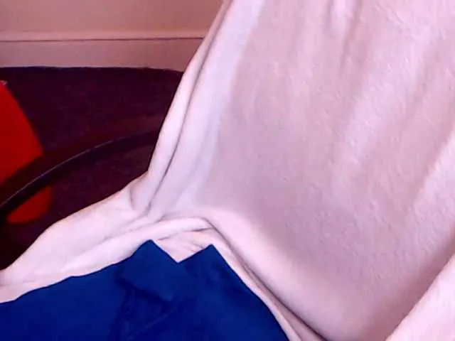 Live sex webcam photo for AlanaRichards #278038801