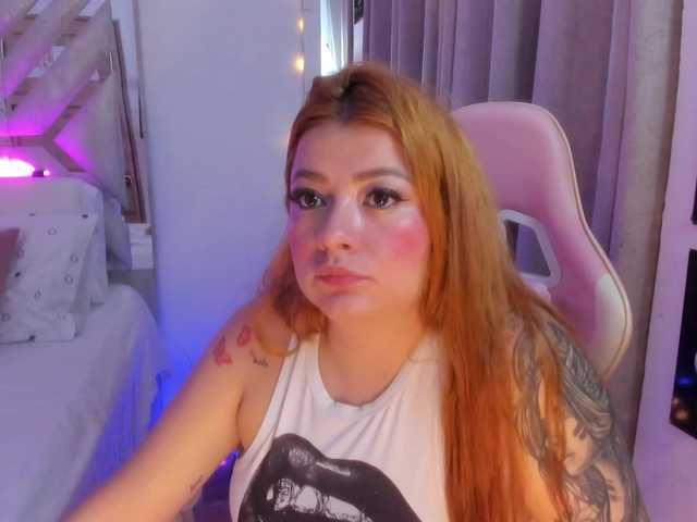 Live sex webcam photo for AlanaRouse1 #291395566