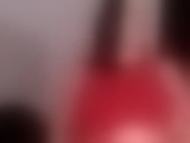 Live sex webcam photo for AlanaRouse1 #294043516
