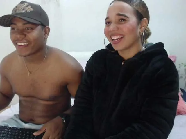 Live sex webcam photo for Alanna-Strons #277774065