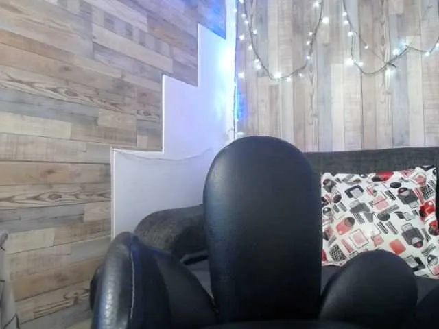 Live sex webcam photo for Alanna-zophia #272211340