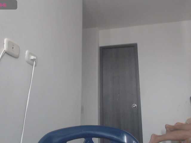 Live sex webcam photo for AlannaStephen #291352973