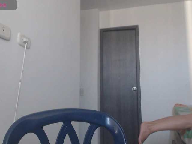 Live sex webcam photo for AlannaStephen #291487111
