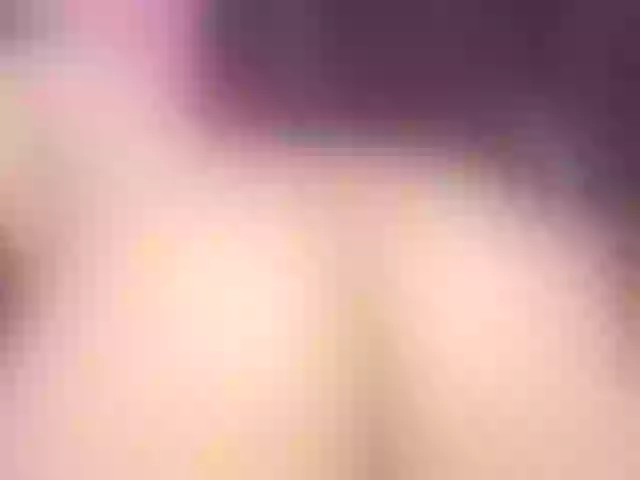 Live sex webcam photo for AlannaWest #275810654
