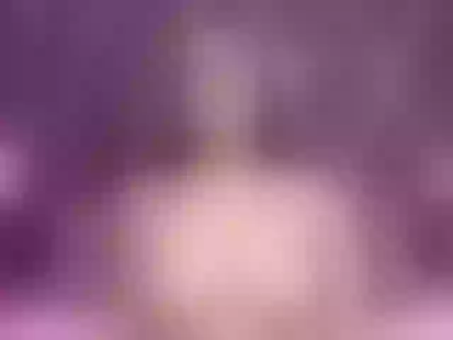 Live sex webcam photo for AlannaWest #275943599