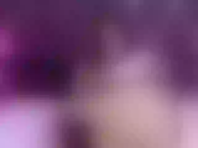 Live sex webcam photo for AlannaWest #275994437